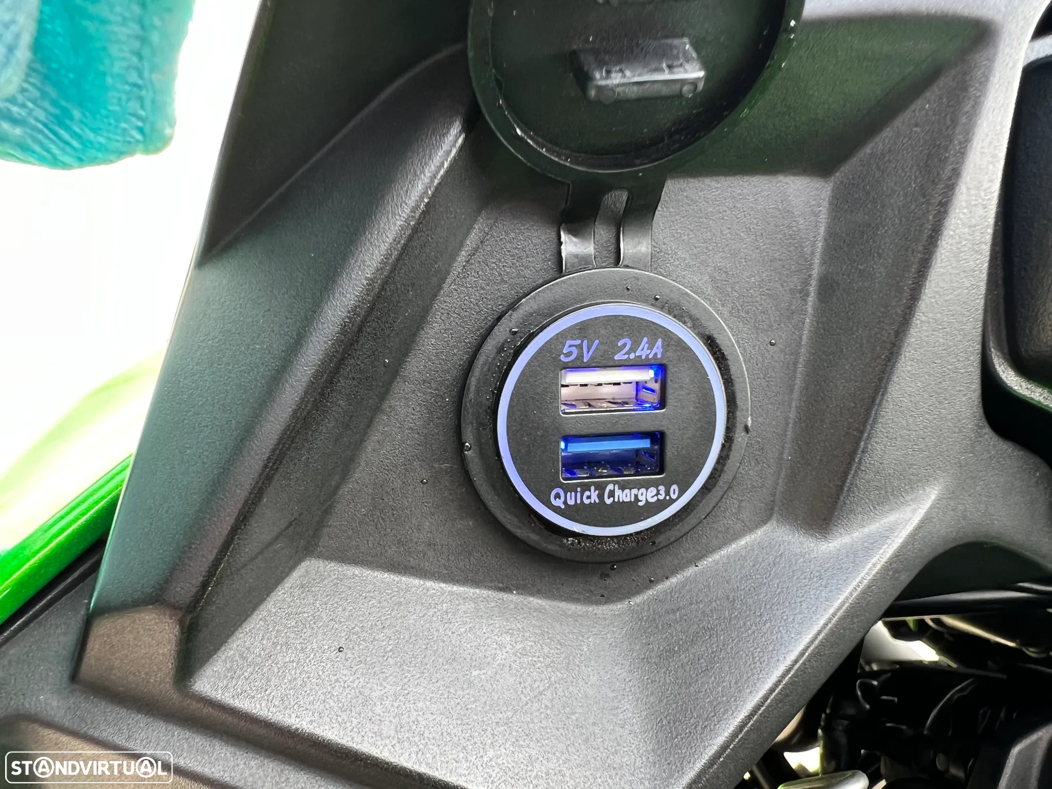Kawasaki Versys Grand tour Shad - 26