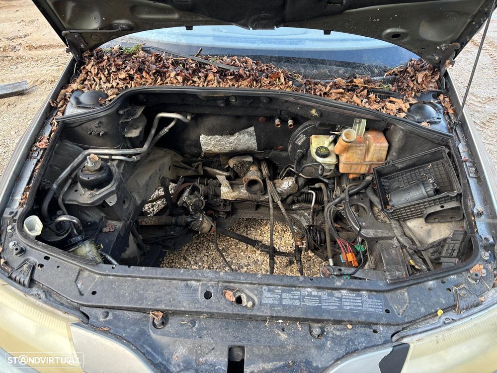 Renault Laguna de 2003 para peças - 6