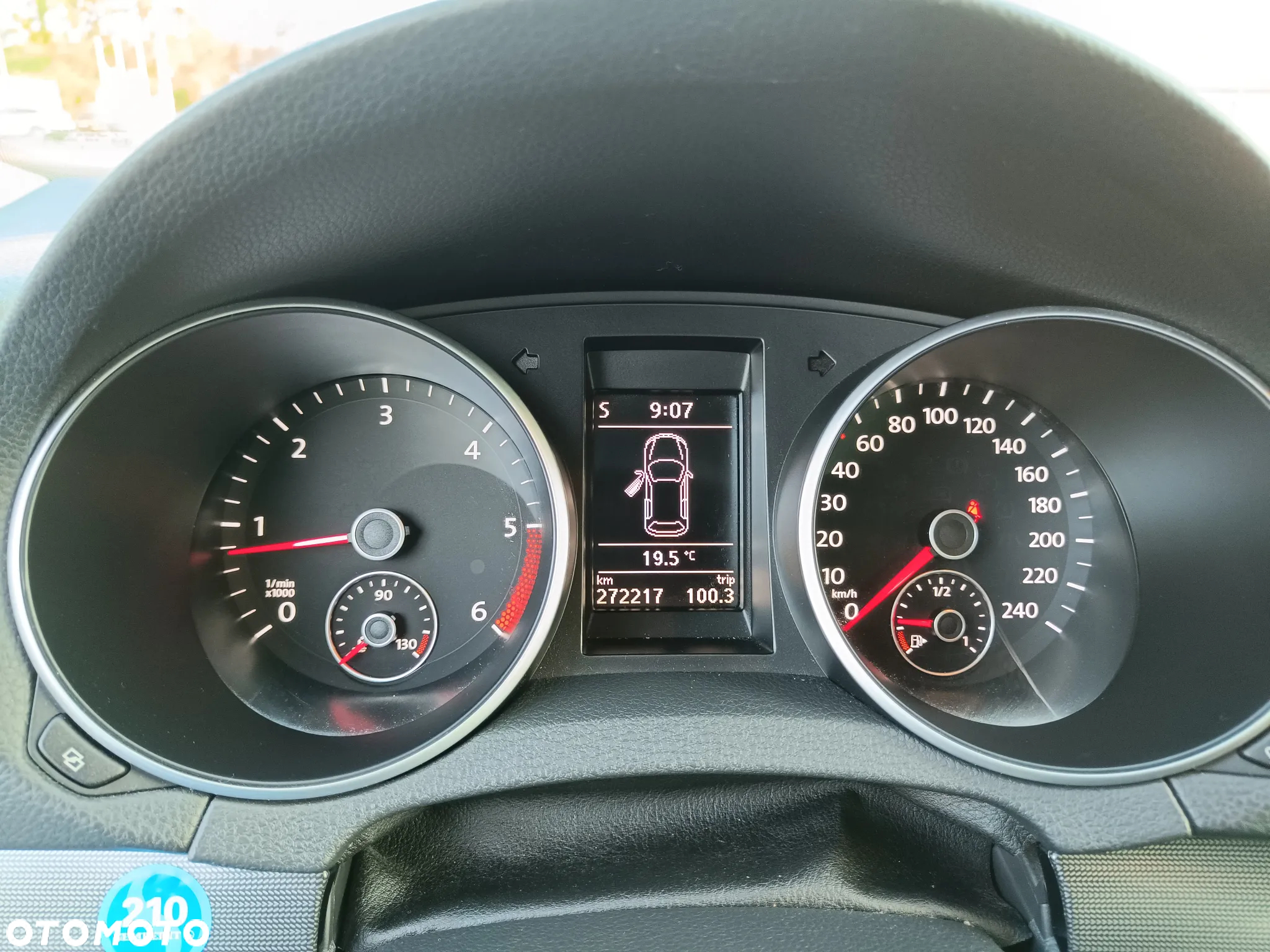 Volkswagen Golf Variant 1.6 TDI DPF Style - 14