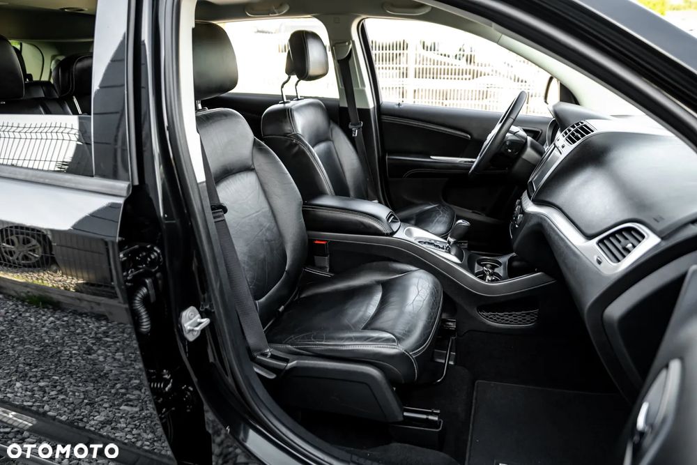 Fiat Freemont 2.0 Multijet 16V DPF Automatik Allrad Lounge - 28