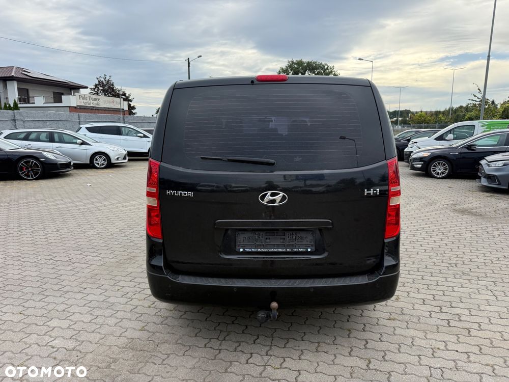 Hyundai H-1 2.5 CRDi Travel Premium - 8