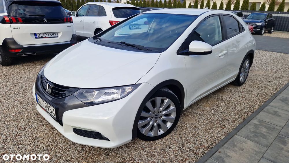 Honda Civic 1.8 i-VTEC Comfort Black Edition - 21