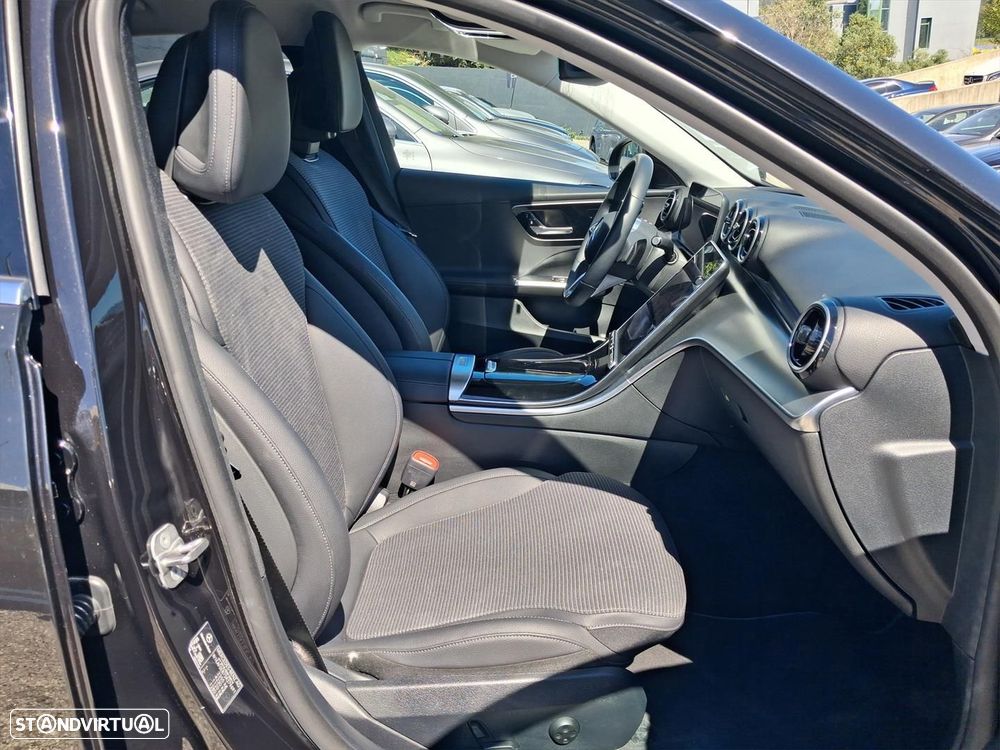 Mercedes-Benz C 220 d Avantgarde - 13