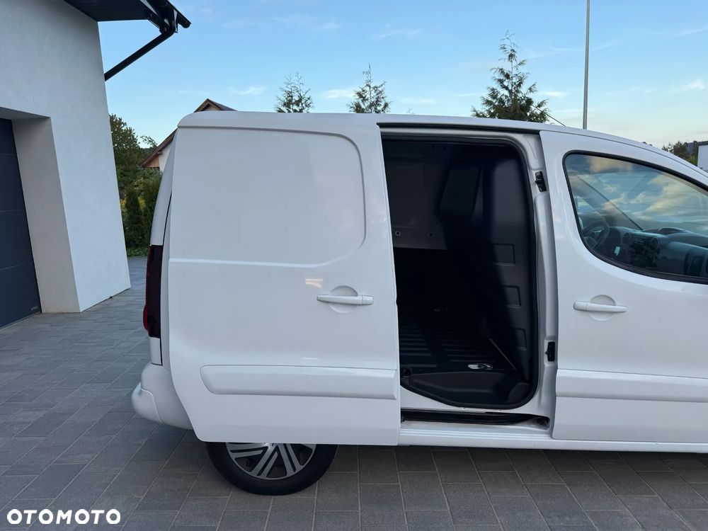 Citroën Berlingo 1.6 HDI 2017r* Klima* Serwisowany 150 tys km! - 9