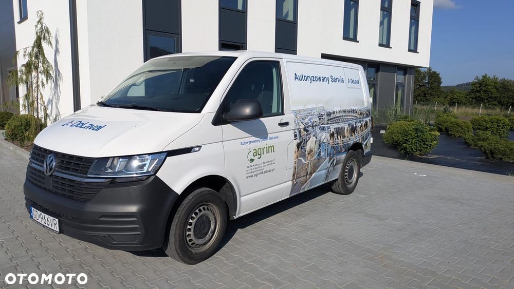 Volkswagen Transporter - 2