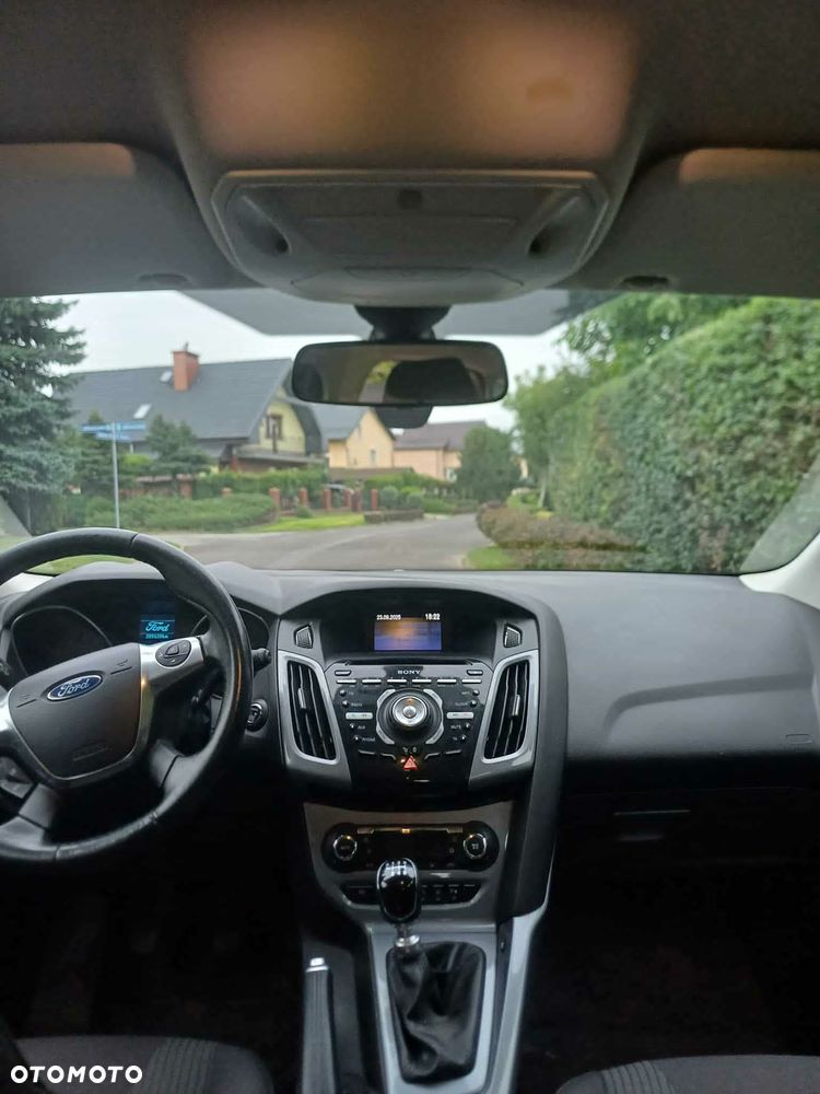 Ford Focus 1.6 EcoBoost Titanium - 5