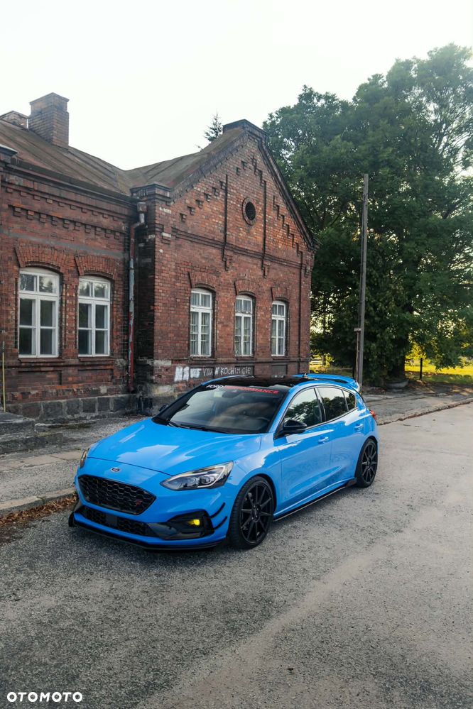 Ford Focus 2.3 EcoBoost ST Edition - 12