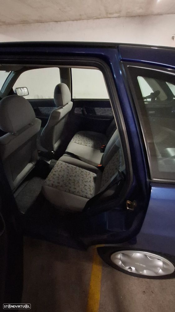 SEAT Ibiza 1.4i CLX - 9