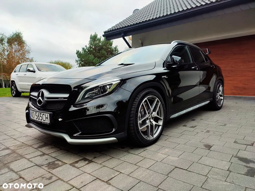Mercedes-Benz GLA 45 AMG 4Matic 7G-DCT - 2