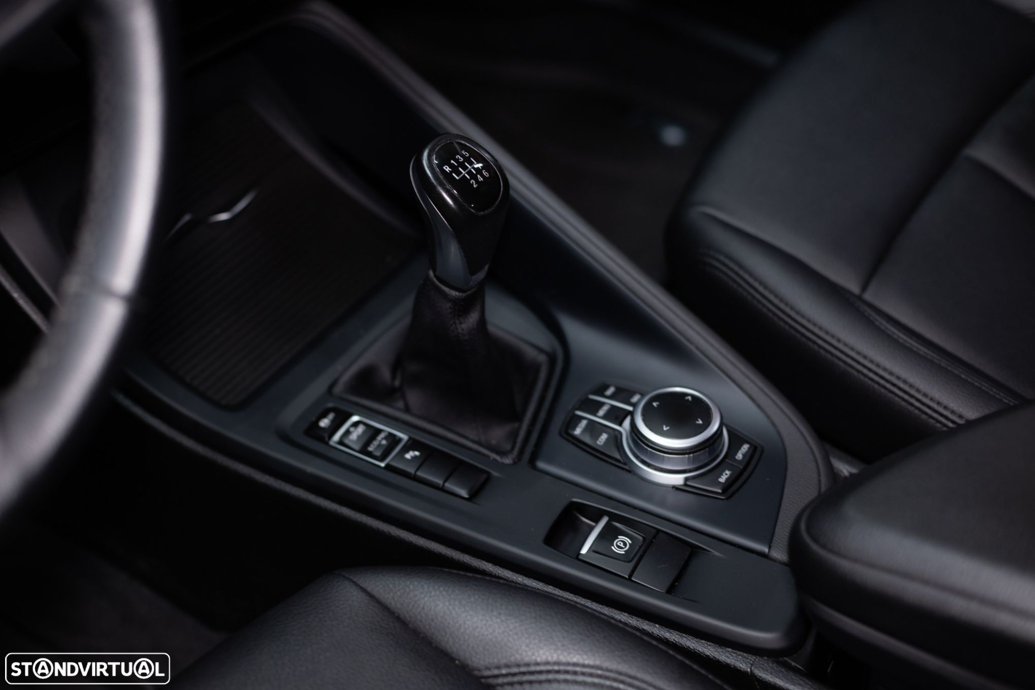 BMW X1 16 d sDrive Line Sport - 38
