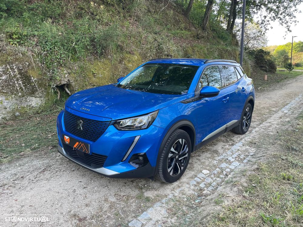 Peugeot e-2008 Allure - 10