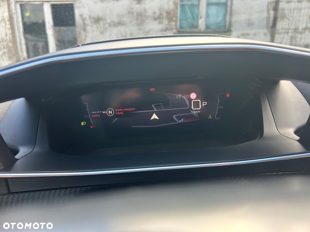 Peugeot 208 PureTech 100 EAT8 GT - 29
