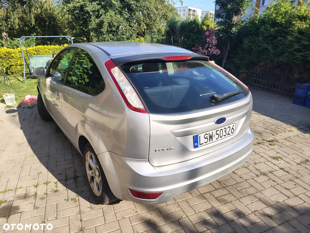 Ford Focus 1.6 16V Sport - 3