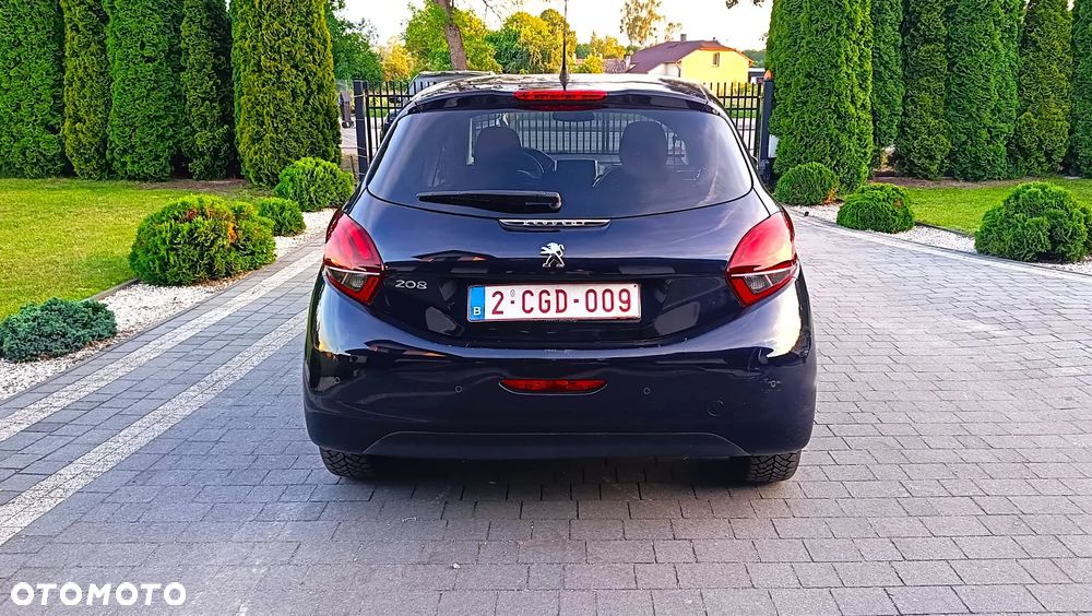 Peugeot 208 1.2 PureTech GPF Signature S&S - 9