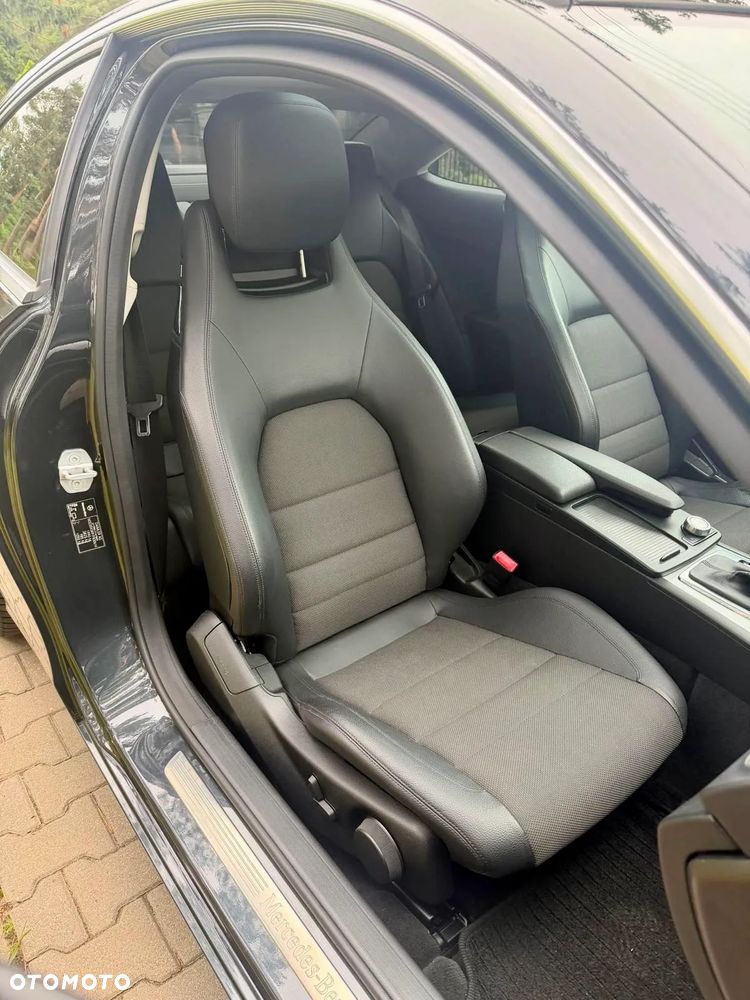 Mercedes-Benz Klasa C 180 BlueEFFICIENCY 7G-TRONIC - 16