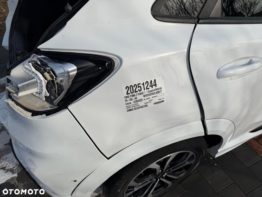 Ford Puma 1.0 EcoBoost Hybrid ST-LINE - 16