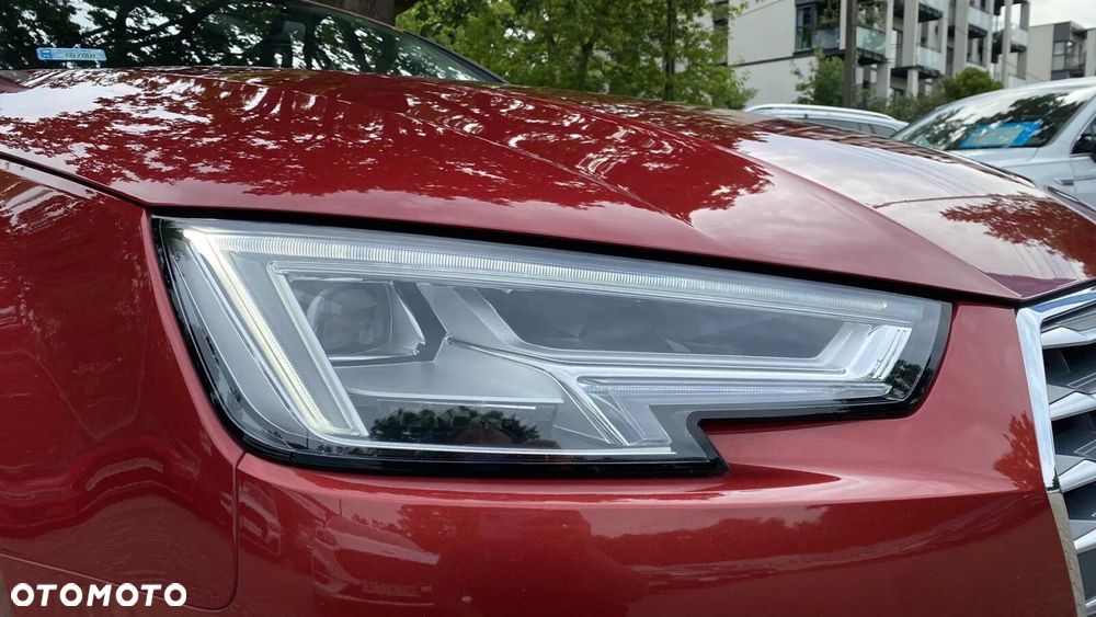 Audi A4 Avant 40 TFSI Sport S tronic - 11