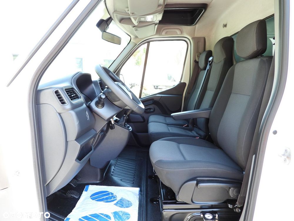 Renault MASTER  PLANDEKA 10 PALET WEBASTO TEMPOMAT LEDY PNEUMATYKA KLIMATYZACJA  165KM - 28