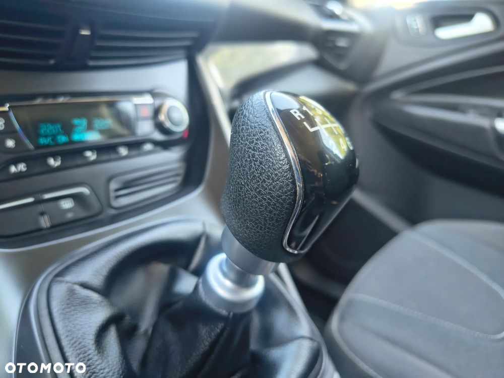 Ford Kuga 2.0 TDCi 2x4 Champions Edition - 30