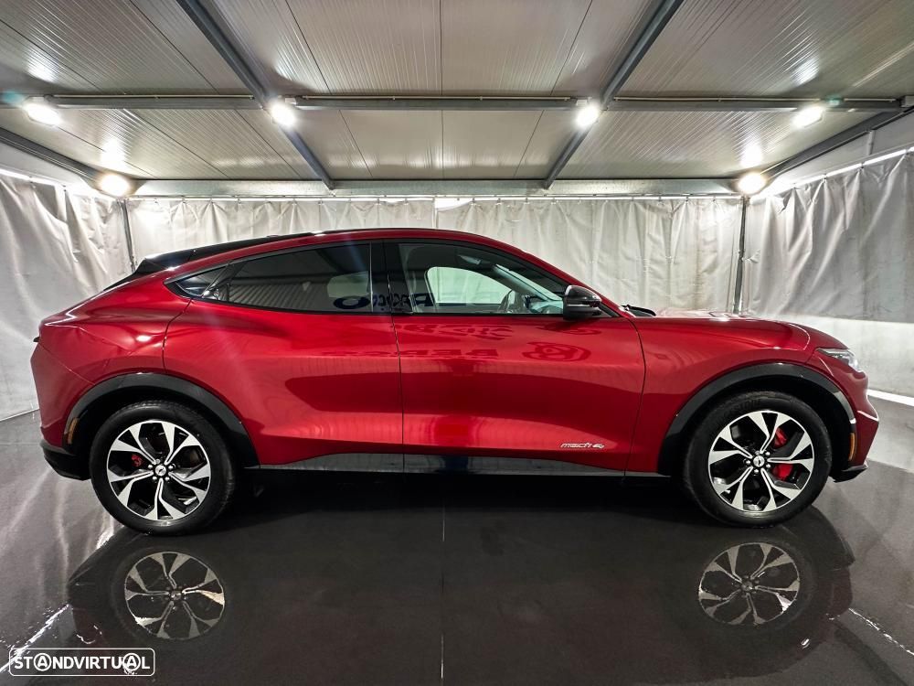 Ford Mustang Mach-E AWD PREMIUM - 12