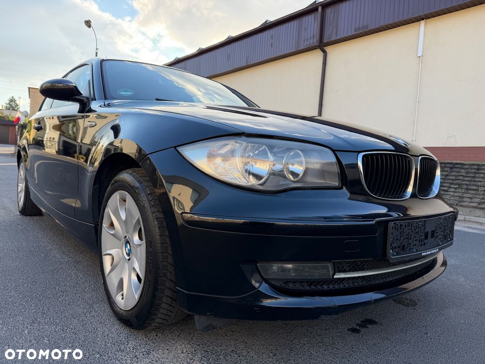 BMW Seria 1 116i - 11