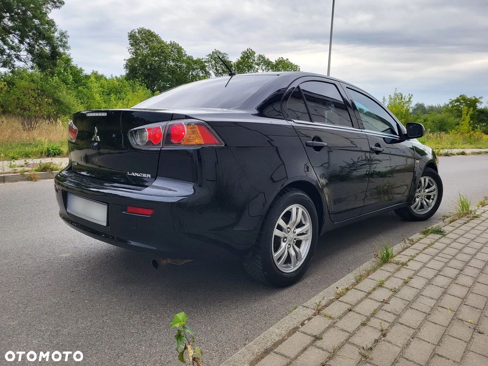 Mitsubishi Lancer - 4
