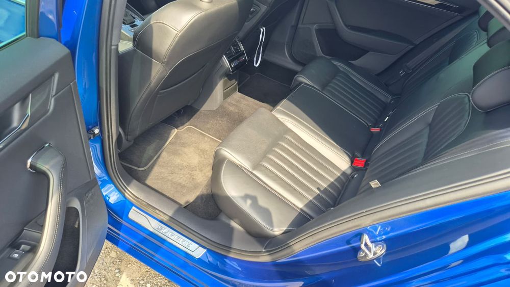 Skoda Superb 2.0 TSI 4x4 L&K DSG - 33