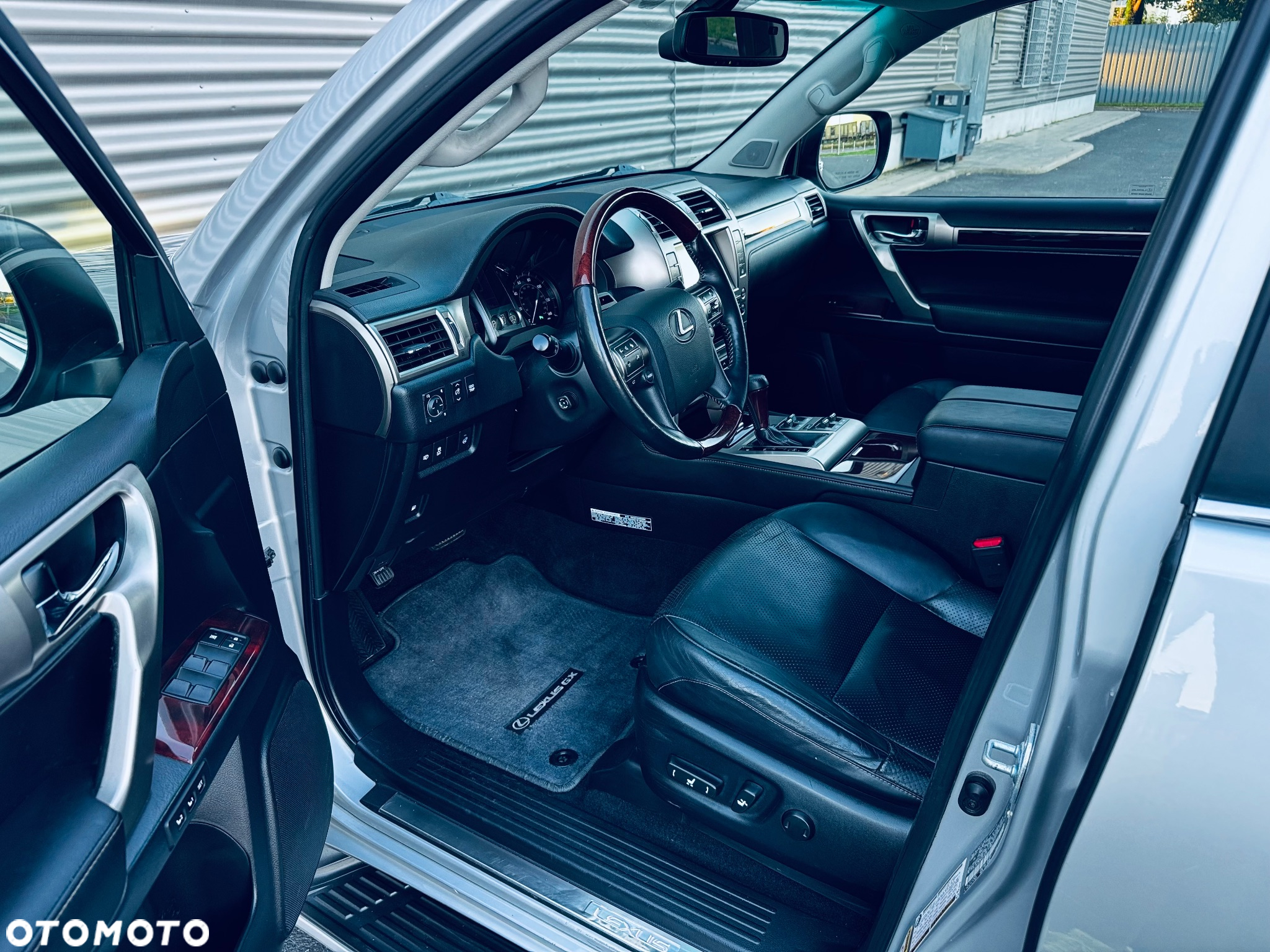 Lexus GX 470 - 12