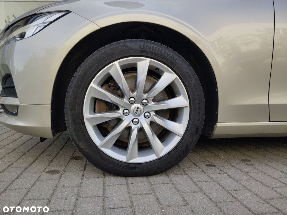 Volvo V90 D5 SCR AWD Momentum - 18