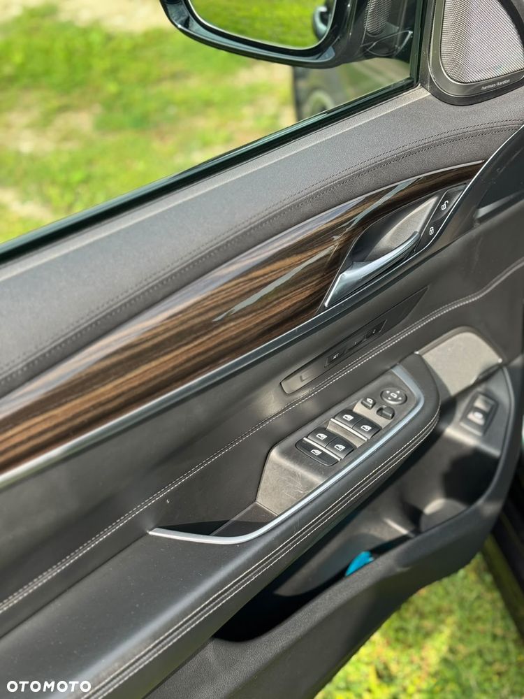 BMW 6GT 630i M Sport - 11