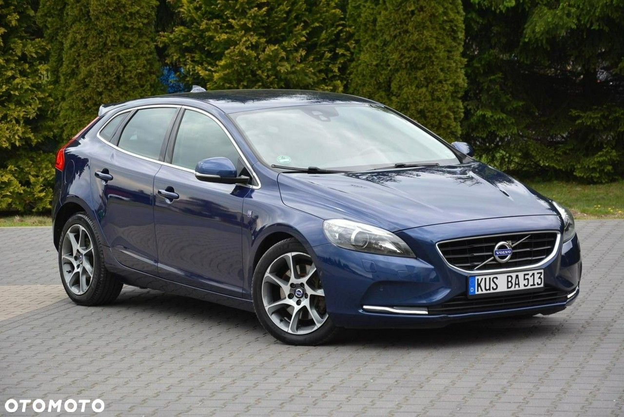 Volvo V40 D4 Ocean Race - 10
