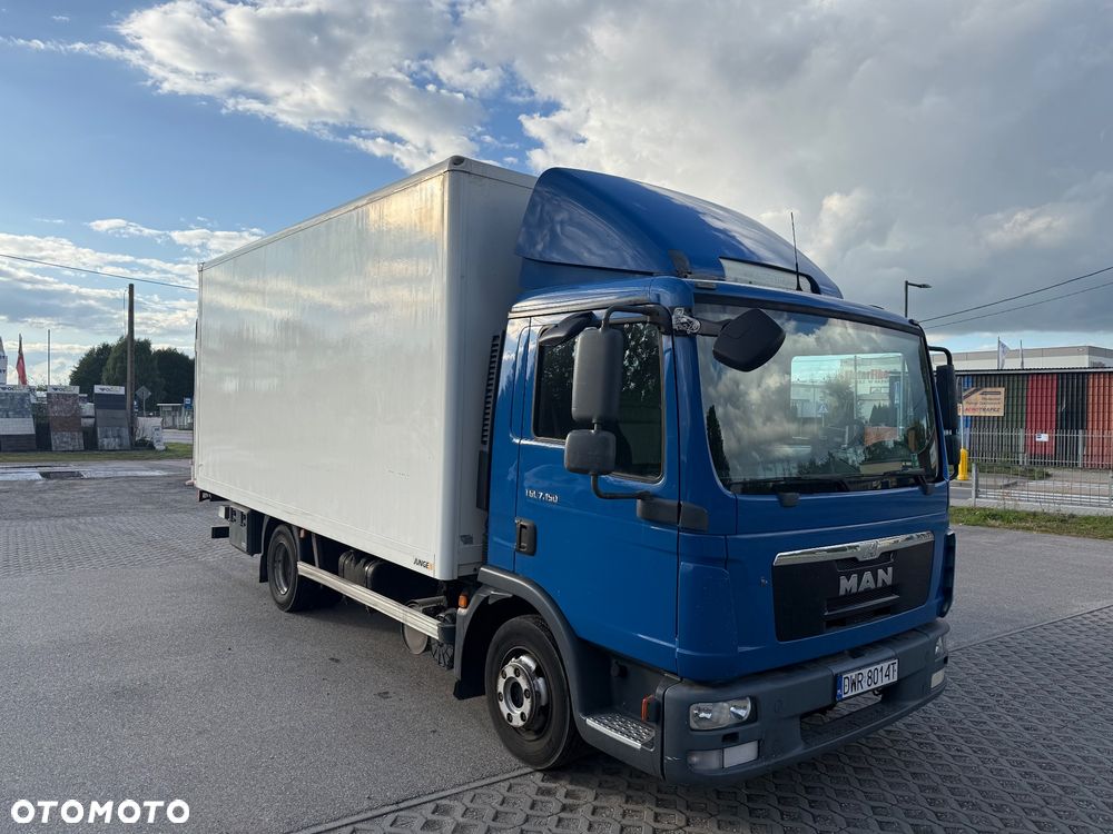 MAN TGL 7.150 - 3