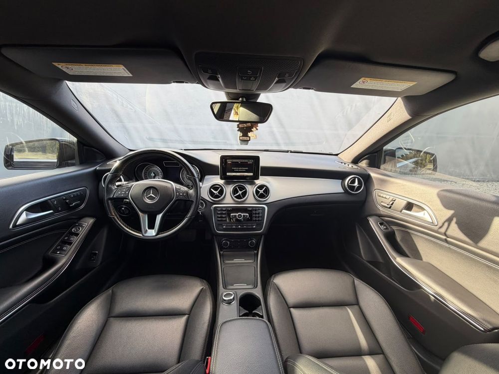 Mercedes-Benz CLA - 19