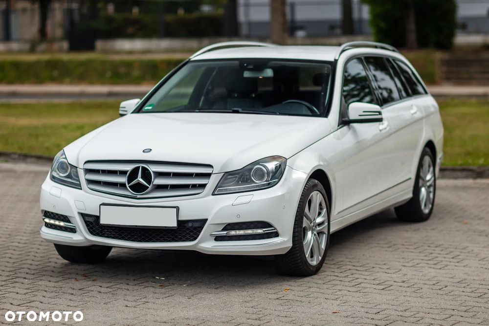 Mercedes-Benz Klasa C 180 7G-TRONIC Avantgarde Edition - 3