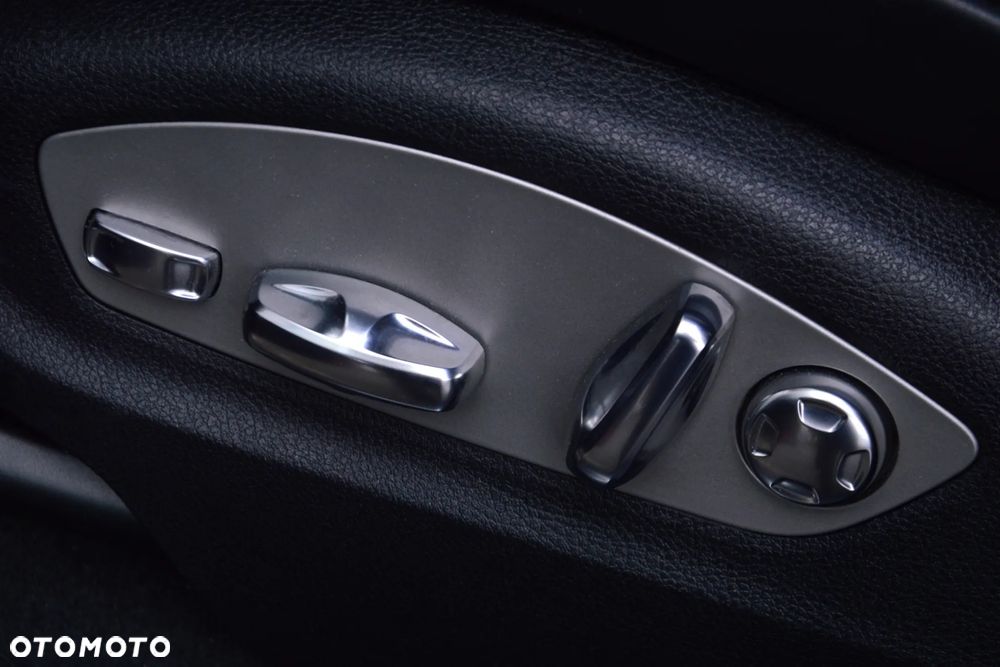 Porsche Macan Standard - 14