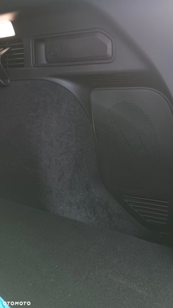 Ford Kuga 2.0 EcoBlue Hybrid ST-LINE X - 9