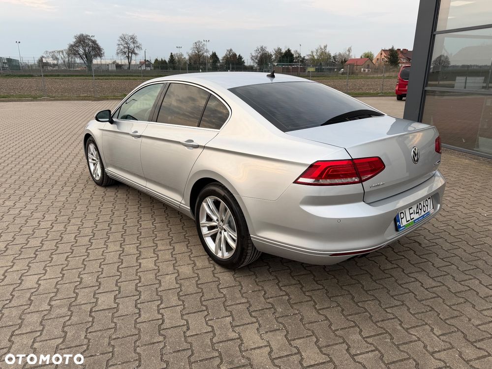 Volkswagen Passat 1.8 TSI (BlueMotion Technology) DSG Comfortline - 5
