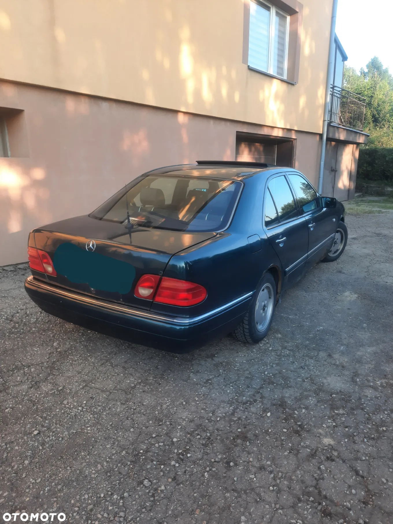 Mercedes-Benz Klasa E 220 D Elegance - 3