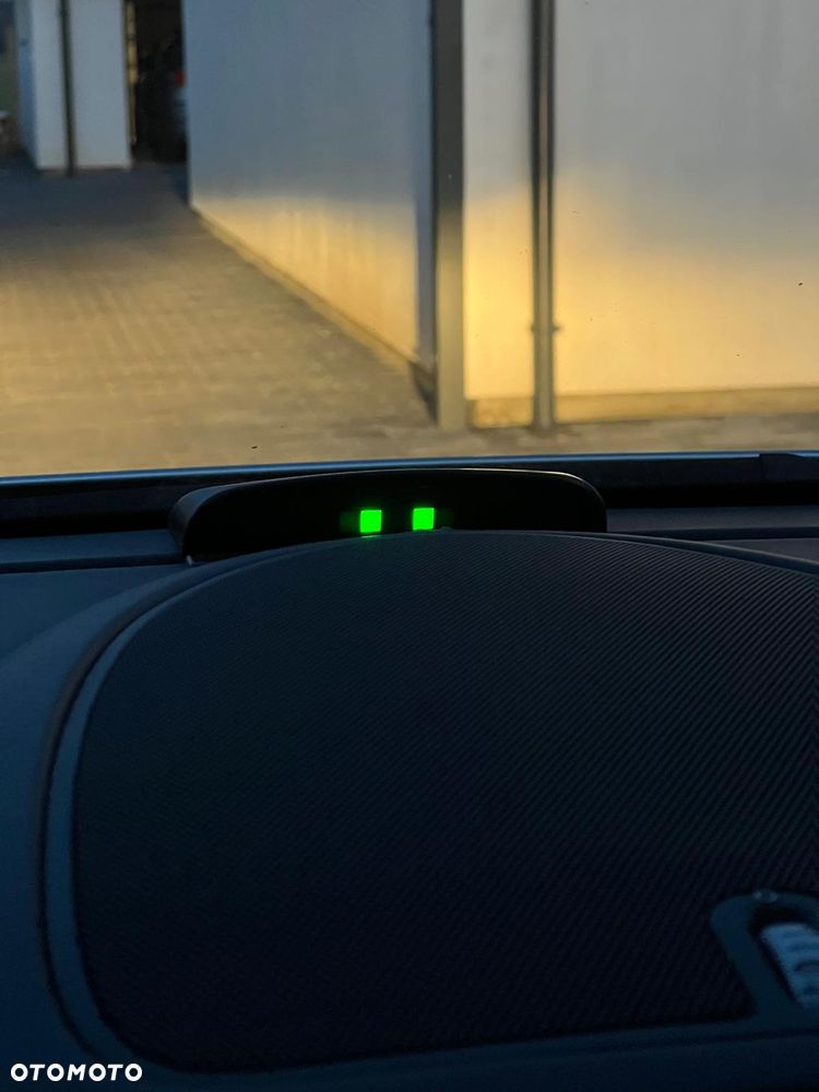 Porsche Cayenne - 33