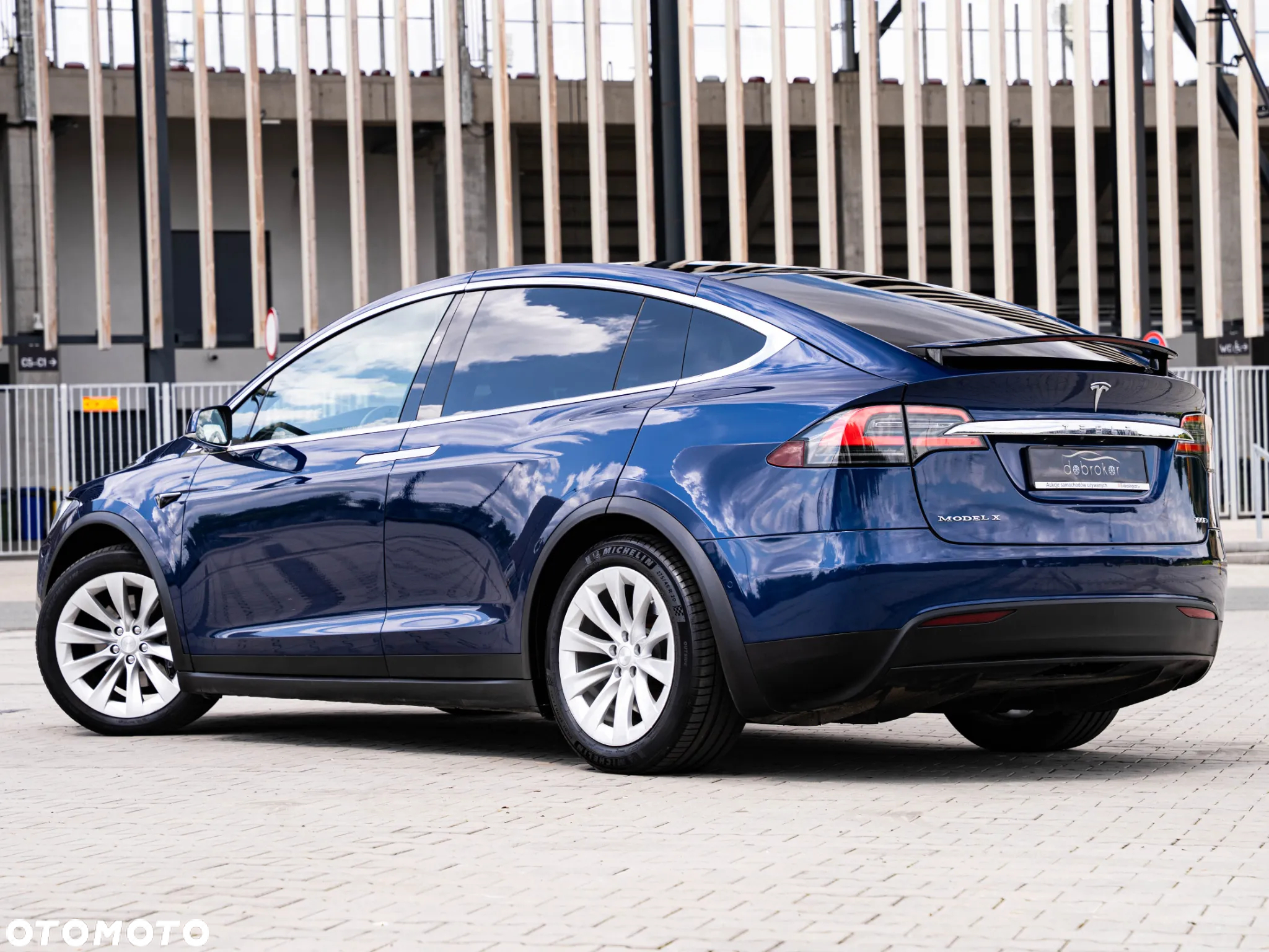 Tesla Model X Long Range Plus - 10