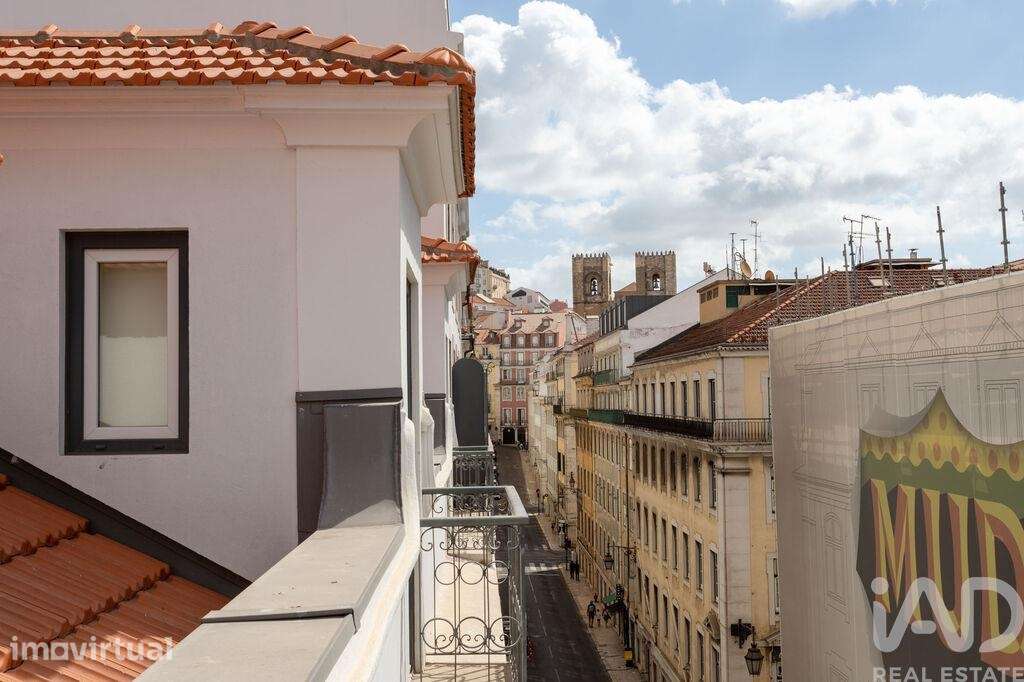 Apartamento T2 em Santa Maria Maior de 111,00 m2 - Grande imagem: 4/29
