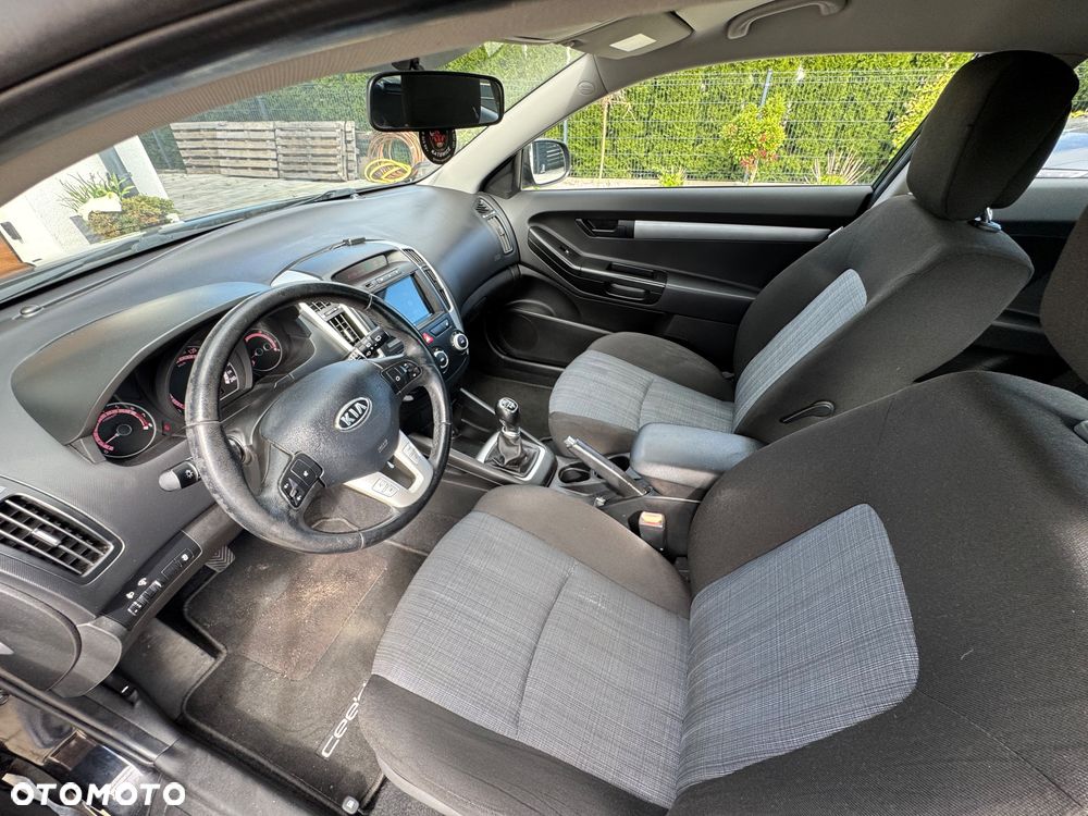 Kia ProCeed 1.6 CVVT Edition 7 - 17