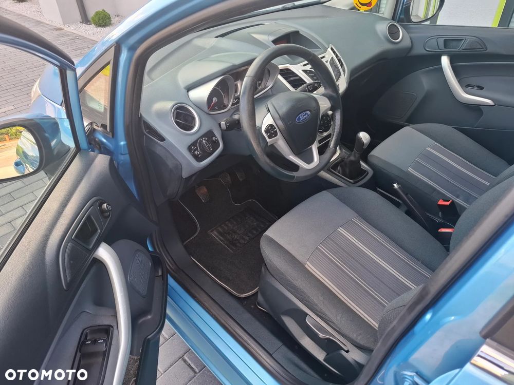 Ford Fiesta 1.25 Ghia - 7