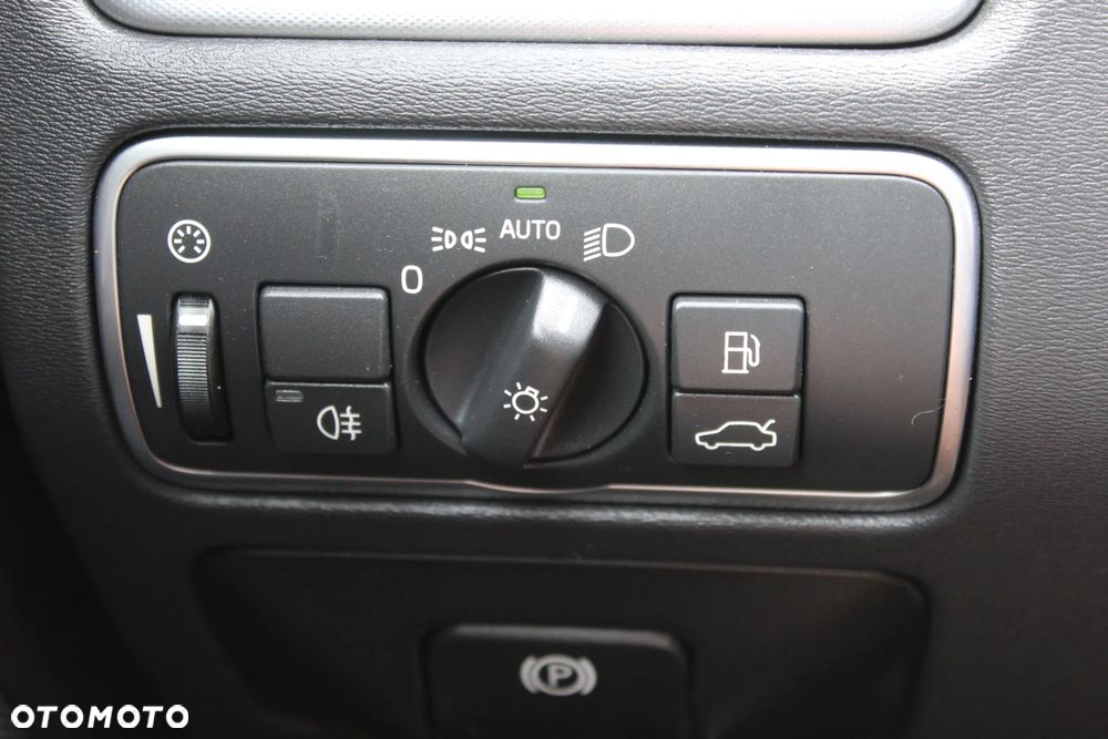 Volvo V70 D3 Drive-E Kinetic - 17