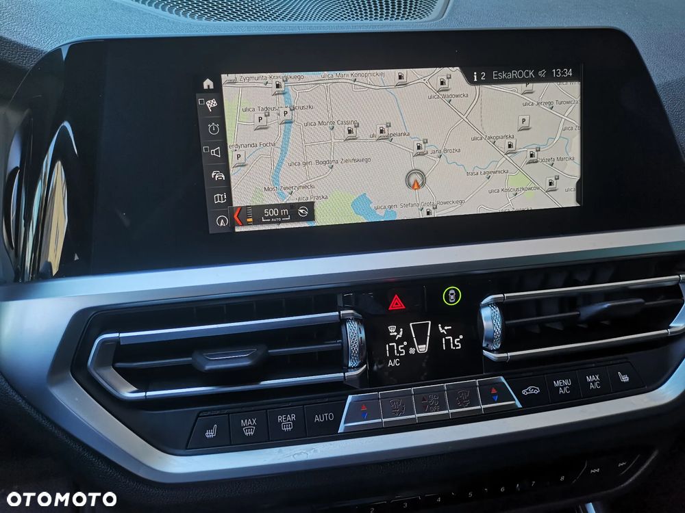 BMW Seria 3 318d M Sport - 21