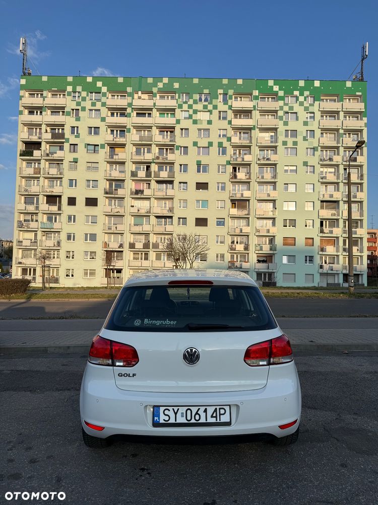 Volkswagen Golf - 5