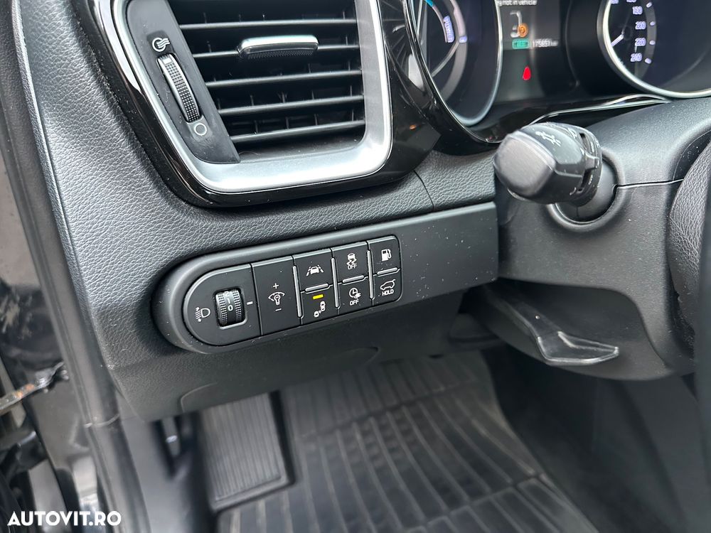 Kia XCeed 1.6 GDI DCT6 OPF SPIRIT - 19