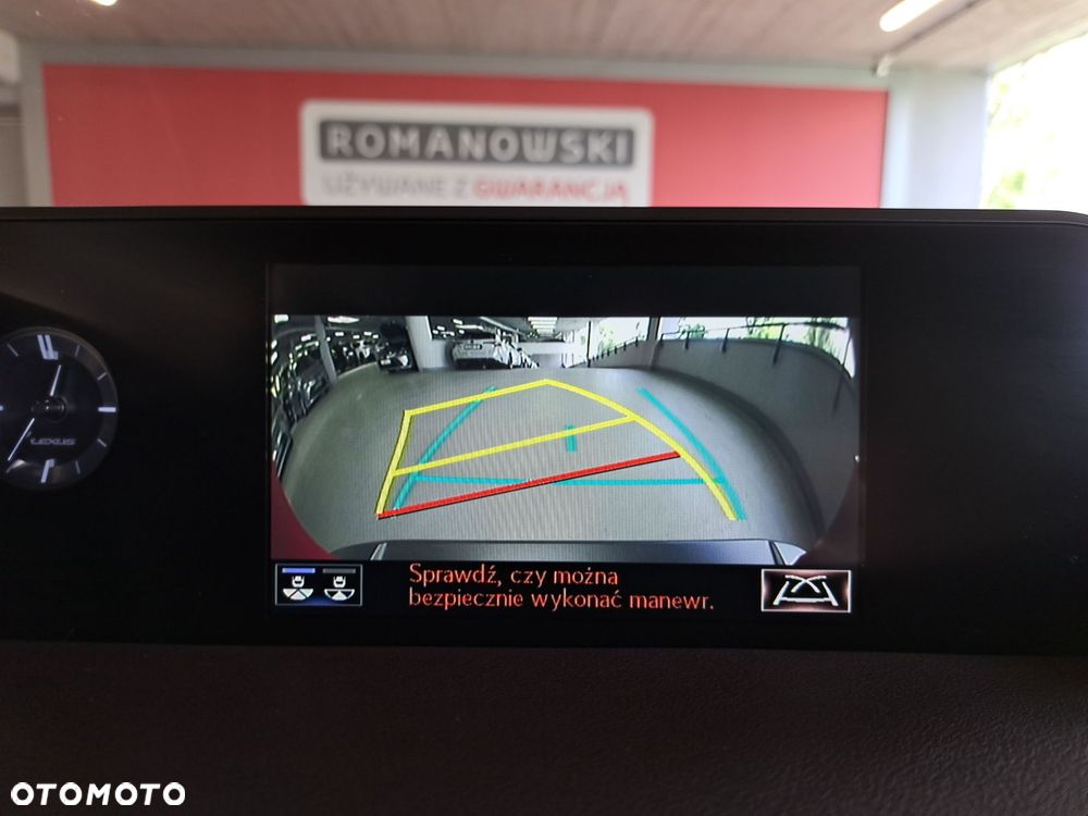 Lexus UX - 22
