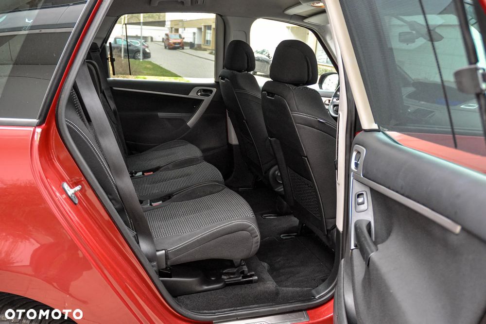 Citroën C4 Picasso - 12