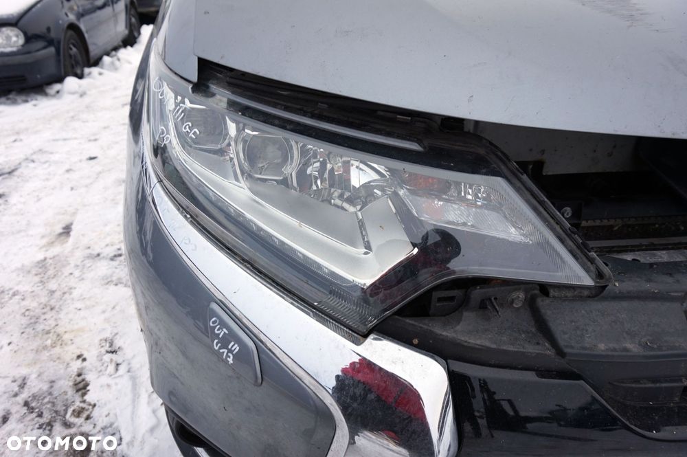 LAMPA PRZEDNIA PRAWA OUTLANDER III GF LIFT 8301C864 FULL LED MITSUBISHI 2015-2018 - 2